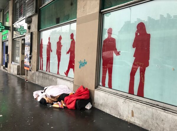 Государство никак не поддерживает приезжих Государство никак не поддерживает приезжих - Sputnik Узбекистан