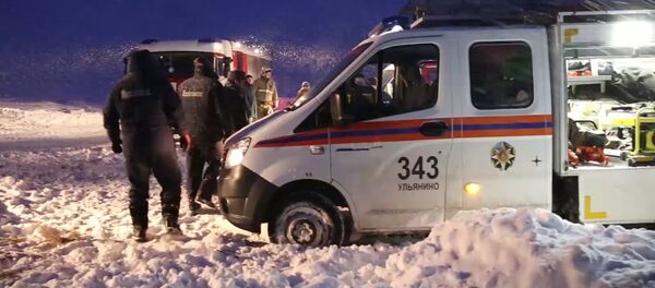 Крушение пассажирского самолета в Московской области Крушение пассажирского самолета в Московской области - Sputnik Узбекистан