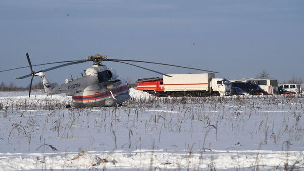 Крушение пассажирского самолета в Московской области - Sputnik Узбекистан