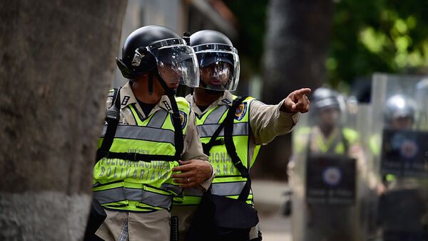 Сотрудники полиции Венесуэлы - Sputnik Узбекистан