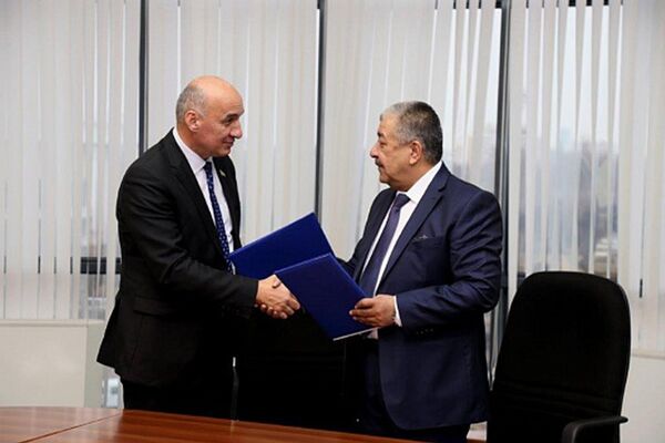 Подписание Меморандума о сотрудничестве между Комитетом по вопросам информации и коммуникационных технологий Законодательной палаты Олий Мажлиса Республики Узбекистан и Национальным медиа советом Узбекистана Подписание Меморандума о сотрудничестве между Комитетом по вопросам информации и коммуникационных технологий Законодательной палаты Олий Мажлиса Республики Узбекистан и Национальным медиа советом Узбекистана - Sputnik Узбекистан