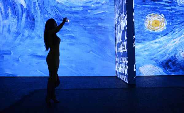 Открытие выставки Ван Гог: 125 лет вдохновения - Sputnik Узбекистан