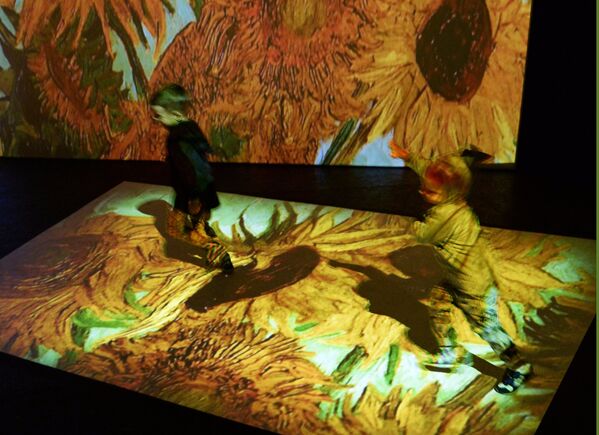 Открытие выставки Ван Гог: 125 лет вдохновения - Sputnik Узбекистан