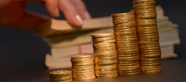 Монеты и денежные знаки, архивное фото Монеты и денежные знаки, архивное фото - Sputnik Ўзбекистон