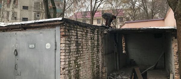 Снос капитальных гаражей-стоянок в Ташкенте - Sputnik Узбекистан