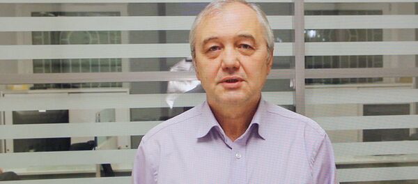 Виктор Марков, старший аналитик ИК Церих Кэпитал Менеджмент(фотография с экрана монитора) Виктор Марков, старший аналитик ИК Церих Кэпитал Менеджмент(фотография с экрана монитора) - Sputnik Ўзбекистон