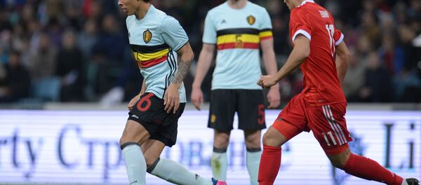 Бывший игрок санкт-петербургского Зенита и сборной Бельгии Аксель Витсель в товарищеском матче между сборными России и Бельгии. 2017 год. - Sputnik Узбекистан