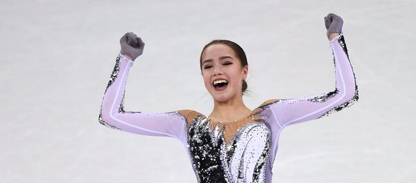 Олимпиада 2018. Фигурное катание. Женщины. Короткая программа Олимпиада 2018. Фигурное катание. Женщины. Короткая программа - Sputnik Ўзбекистон