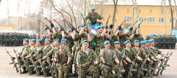 Торжественное мероприятие город Чирчик Торжественное мероприятие город Чирчик - Sputnik Ўзбекистон