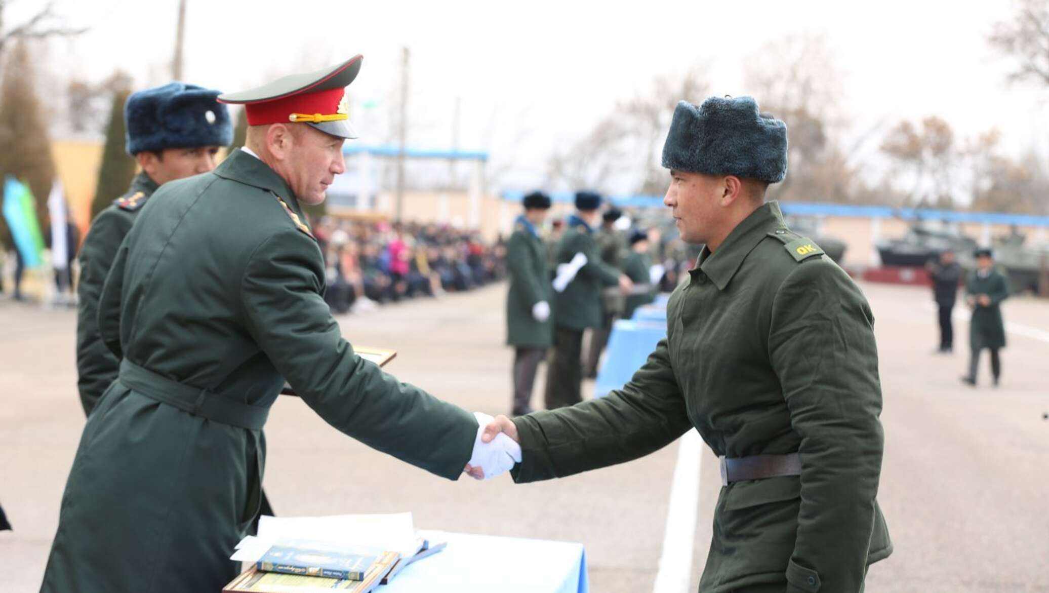 В Узбекистане военным увеличили пенсионный возраст - 23.04.2018, Sputnik  Узбекистан