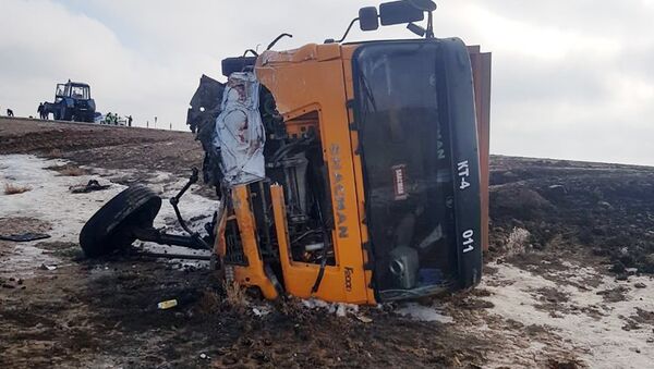 Семеро человек погибли в аварии на трассе Актау-Бейнеу - Sputnik Узбекистан