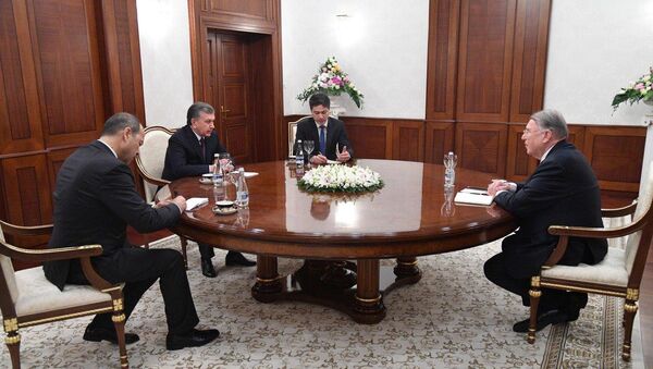 Президент Республики Узбекистан встретился с председателем правления ведущей немецкой компании Мангольд Консалтинг - Sputnik Ўзбекистон