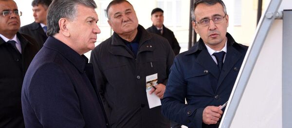 Шавкат Мирзиёев ознакомился с планами по комплексному развитию города Зарафшана Шавкат Мирзиёев ознакомился с планами по комплексному развитию города Зарафшана - Sputnik Ўзбекистон