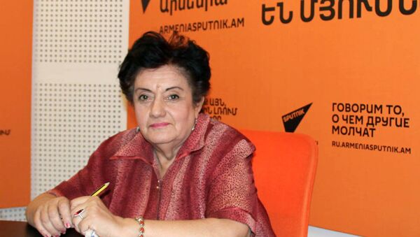 Карине Даниелян в гостях у радио Sputnik Армения - Sputnik Узбекистан