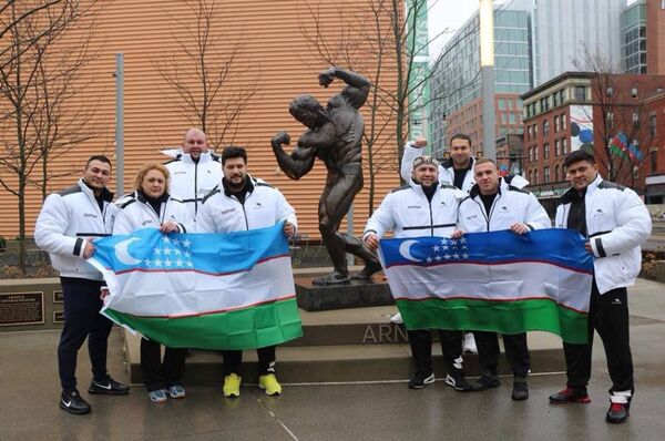 Узбекские бодибилдеры в США Узбекские бодибилдеры в США - Sputnik Ўзбекистон