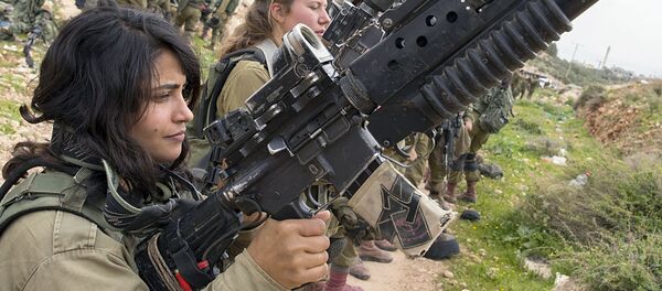 Исроил армиясининг аёл хизматчиси Исроил армиясининг аёл хизматчиси - Sputnik Ўзбекистон
