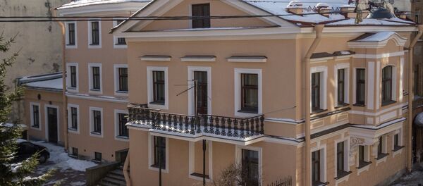 Здание по адресу 4-я Красноармейская улица дом 4А в Санкт-Петербурге, где располагается генеральное консульство Узбекистана в России. Здание по адресу 4-я Красноармейская улица дом 4А в Санкт-Петербурге, где располагается генеральное консульство Узбекистана в России. - Sputnik Узбекистан