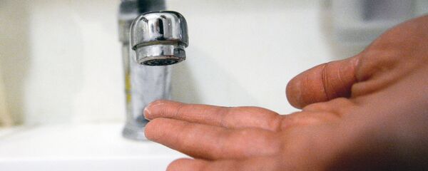 Кран в ванной комнате, архивное фото Кран в ванной комнате, архивное фото - Sputnik Ўзбекистон