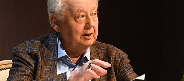 Сбор труппы и начало нового сезона в театре под руководством Олега Табакова Сбор труппы и начало нового сезона в театре под руководством Олега Табакова - Sputnik Узбекистан