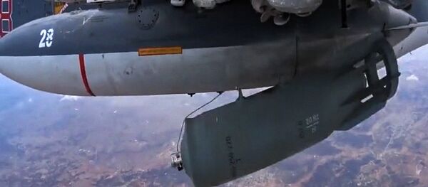 Сурияда Россия томонидан амалга оширилган авиазарбалар Сурияда Россия томонидан амалга оширилган авиазарбалар - Sputnik Ўзбекистон