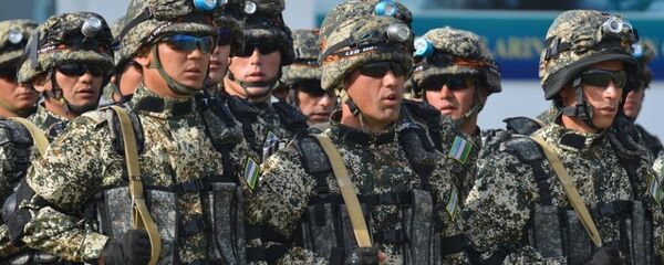 Военнослужащие узбекской армии Военнослужащие узбекской армии - Sputnik Ўзбекистон