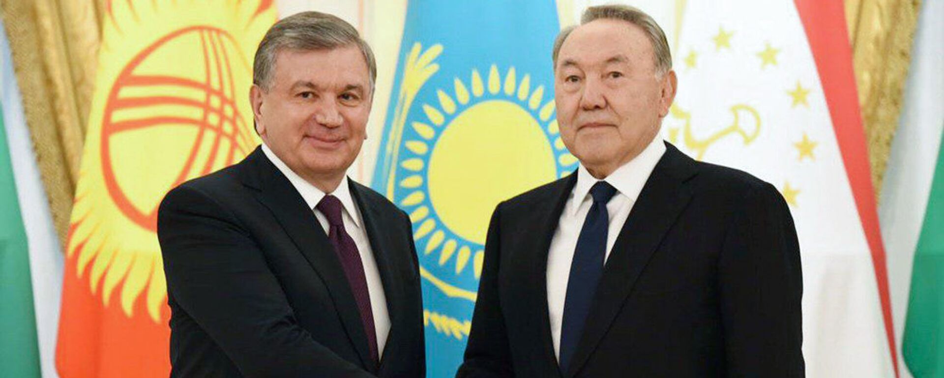 Шавкат Мирзиёев и Нурсултан Назарбаев - Sputnik Узбекистан, 1920, 17.03.2021
