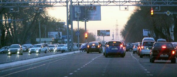 Автомобильная трасса Автомобильная трасса - Sputnik Ўзбекистон