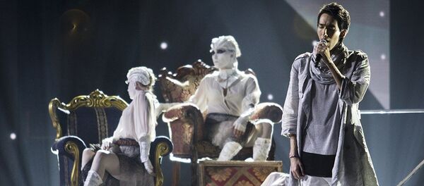 Певец Сардор Милано на выступлении - Sputnik Узбекистан