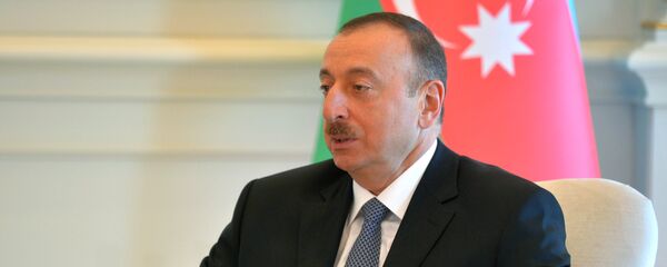 Президент Азербайджана Ильхам Алиев Президент Азербайджана Ильхам Алиев - Sputnik Ўзбекистон