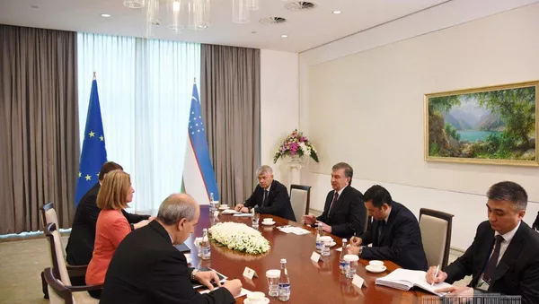 Shavkat Mirziyoyev prinyal Verxovnogo predstavitelya YeS po inostrannim delam i politike bezopasnosti Federika Mogerini prinyavshey uchastie v mejdunarodnoy konferensii Mirniy protsess, sotrudnichestvo v sfere bezopasnosti i regionalnoe vzaimodeystvie - Sputnik O‘zbekiston