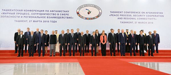 Совместное фото участников конференции по Афганистану в Ташкенте Совместное фото участников конференции по Афганистану в Ташкенте - Sputnik Ўзбекистон