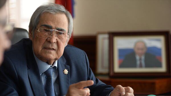 Губернатор Кемеровской области А.Тулеев - Sputnik Узбекистан