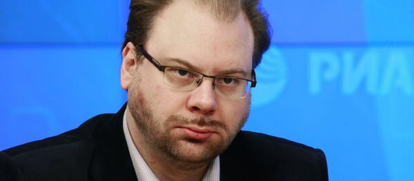 Старший научный сотрудник Российского института стратегических исследований Олег Неменский - Sputnik Узбекистан