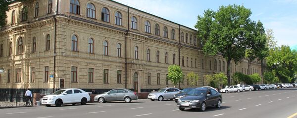Здание Юридического института в Ташкенте Здание Юридического института в Ташкенте - Sputnik Ўзбекистон