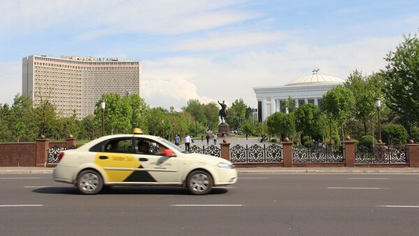 Машина Яндекс. Такси на улицах Ташкента - Sputnik Узбекистан
