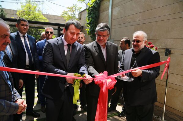 В Тегеране открыли узбекско-иранский торговый дом - Sputnik Узбекистан
