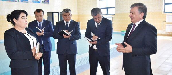 Визит Шавката Мирзиёева в Гулистан - Sputnik Узбекистан