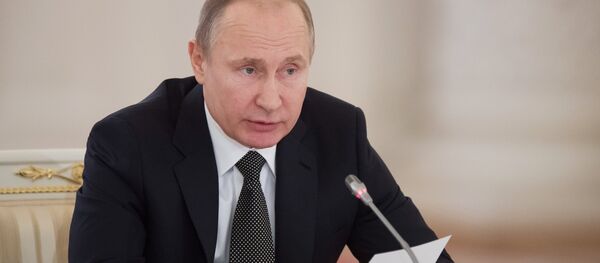 Президент РФ В. Путин провел заседание Госсовета по вопросу развития конкуренции - Sputnik Узбекистан