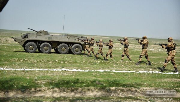 Учения армии Узбекистана на полигоне Фориш - Sputnik Узбекистан