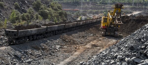 Тоғ-бойитиш комбинати Тоғ-бойитиш комбинати - Sputnik Ўзбекистон