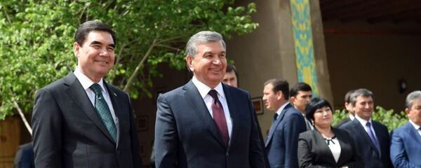 Мирзиёев и Бердымухамедов посетили исторический комплекс “Ичан-кала” - Sputnik Узбекистан