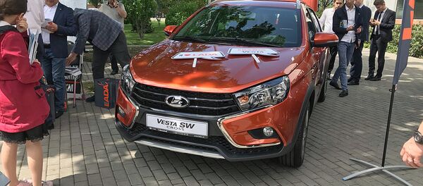 Выставка машин Автоваз - Sputnik Узбекистан