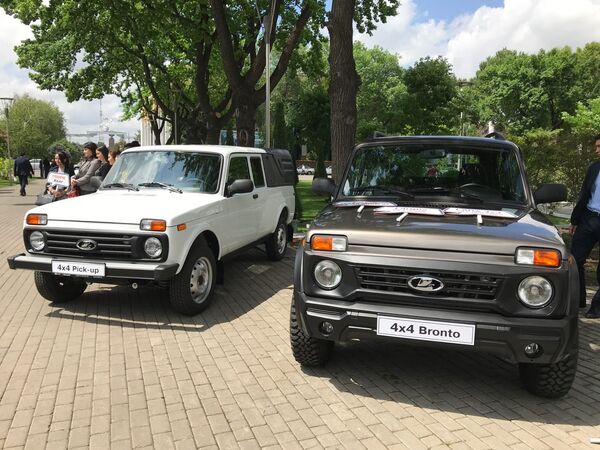 Выставка машин Автоваз - Sputnik Узбекистан