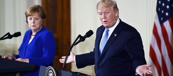 Президент США Дональд Трамп и Канцлер ФРГ Ангела Меркель - Sputnik Узбекистан