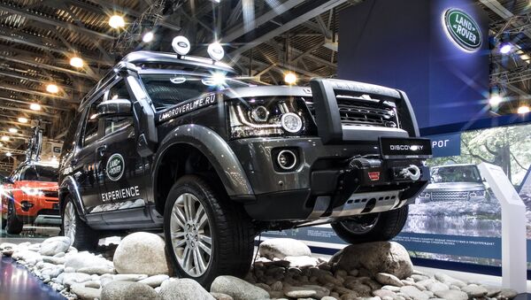 Автомобиль Land Rover Discavery - Sputnik Ўзбекистон