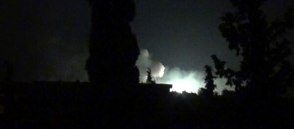 СПУТНИК_Последствия атаки на военную базу САР возле Хамы СПУТНИК_Последствия атаки на военную базу САР возле Хамы - Sputnik Узбекистан