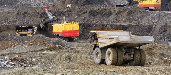 Карьер золоторудного месторождения Карьер золоторудного месторождения - Sputnik Узбекистан