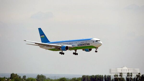 Самолет Президента Республики Узбекистан Шавката Мирзиёева - Sputnik Узбекистан
