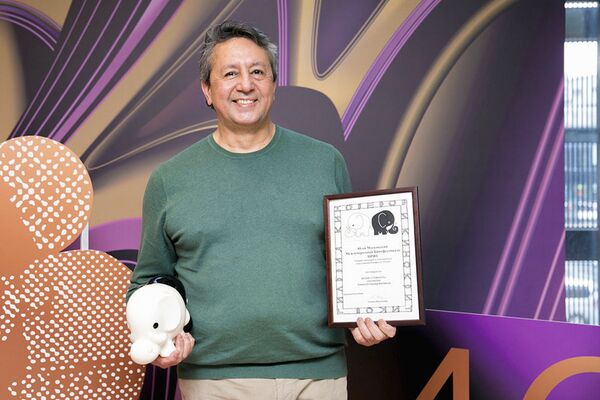 Кинорежиссер Рашид Маликов Кинорежиссер Рашид Маликов - Sputnik Узбекистан