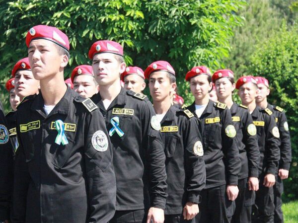 Детский военный парад в Ташкенте Детский военный парад в Ташкенте - Sputnik Узбекистан